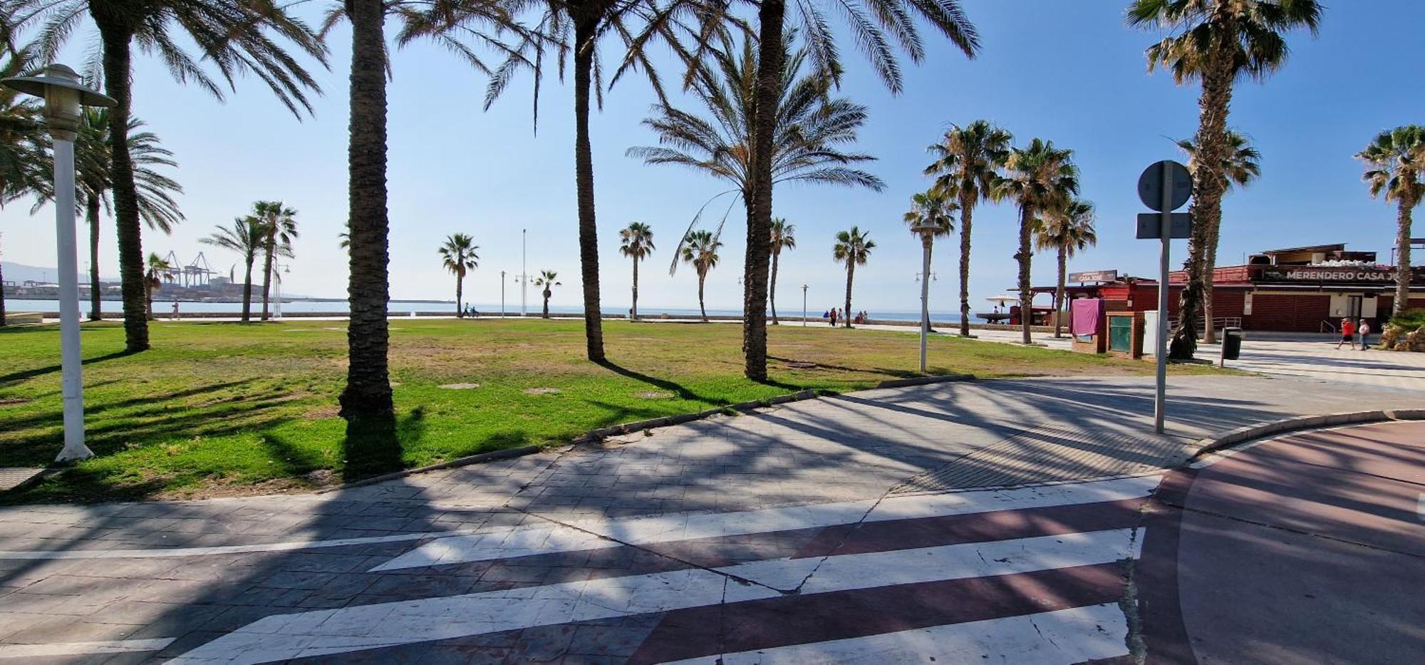 Paloma Beach Malaga Exterior photo